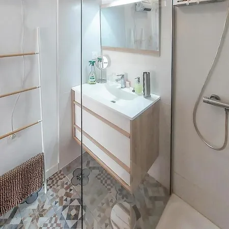 Casa vacanze 1 Bedroom Pet Friendly In Le Vieux *