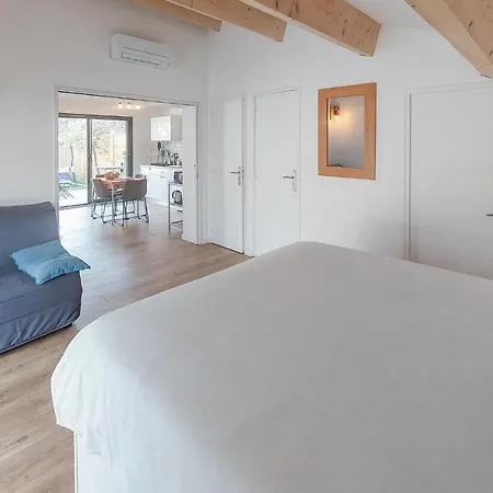 1 Bedroom Pet Friendly In Le Vieux * Balaruc-le-Vieux
